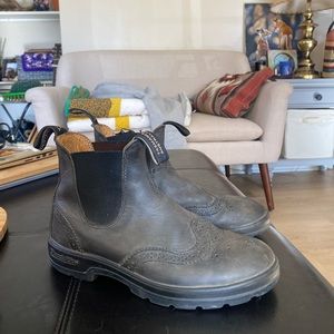 Brogue Wingtip Blundstones